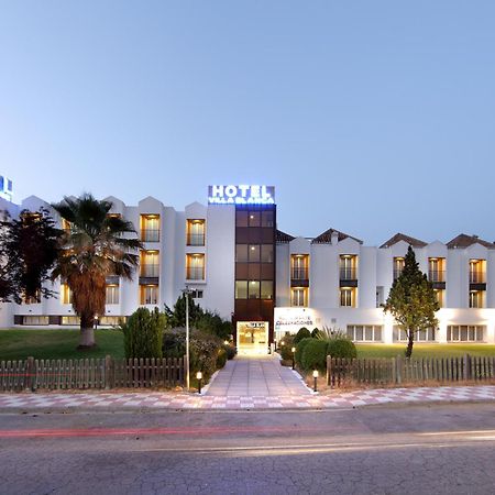 Hotel Villa Blanca Albolote Buitenkant foto